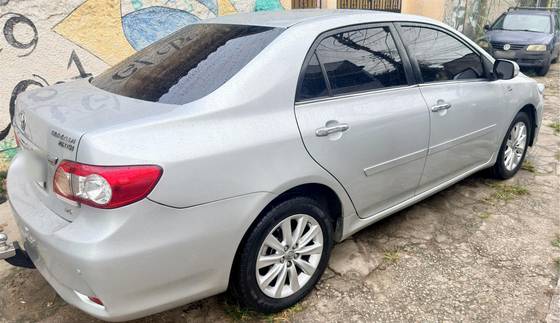 TOYOTA COROLLA 2.0 ALTIS 16V FLEX 4P AUTOMÁTICO